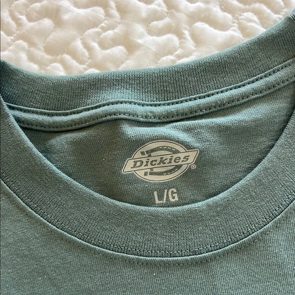 Dickies Green Short Sleeve Tee Classic Cotton - Picture 3 of 4